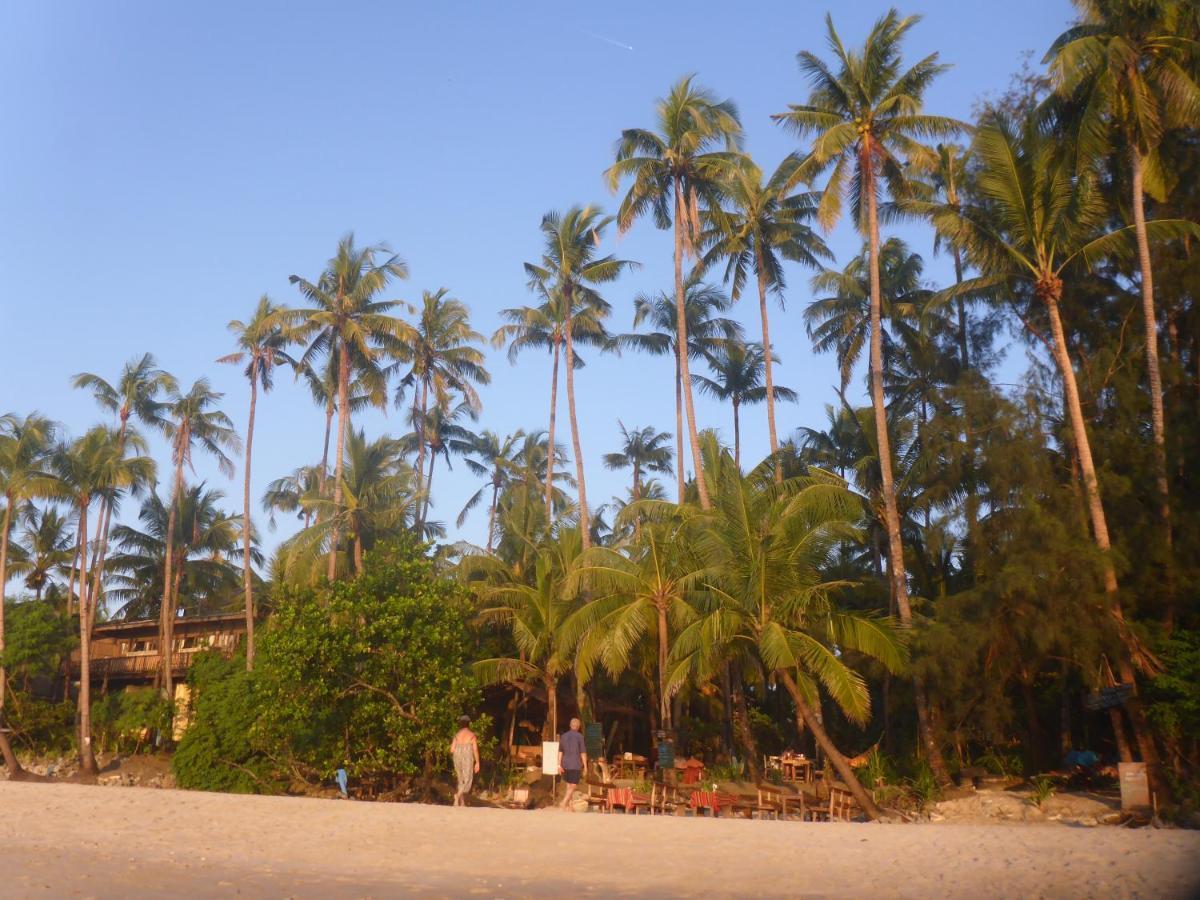 Oliver'S Laguna Eco Lodge Hotel งาปาลิ ภายนอก รูปภาพ