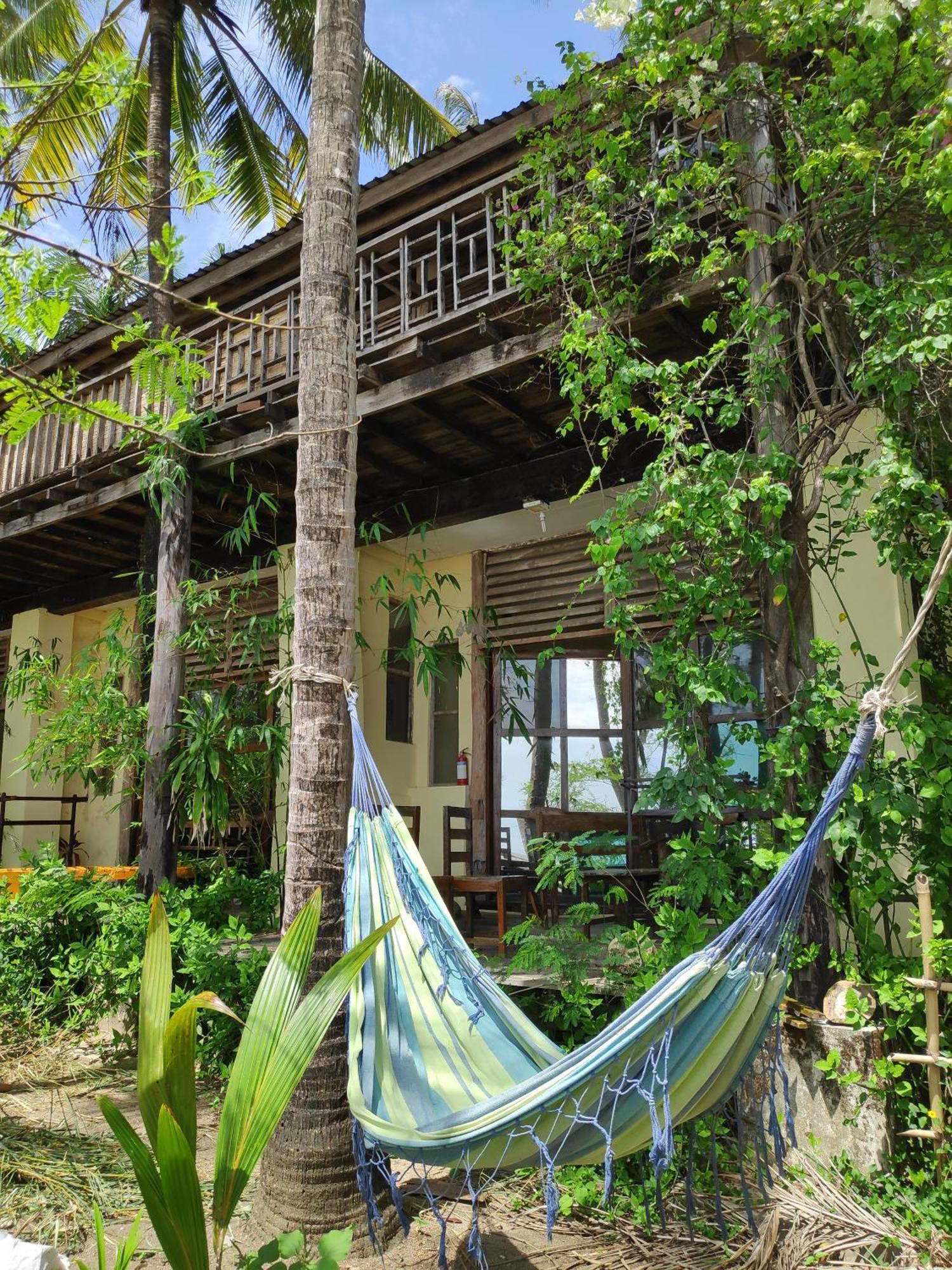 Oliver'S Laguna Eco Lodge Hotel งาปาลิ ภายนอก รูปภาพ